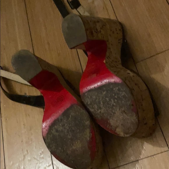 Shoes - Picture 4 of 5